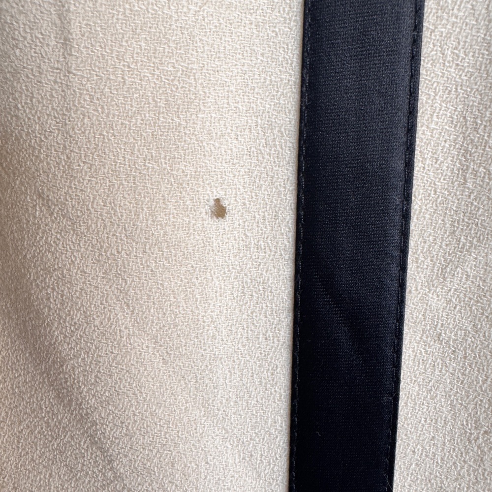 Escada Couture Cream and Black Vintage Women's Jacket - Picture 15 of 16